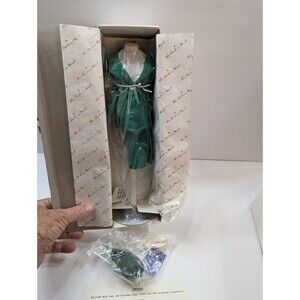 Princess Diana Royal Wardrobe Collection Danbury Mint Emerald Green Suit NIB